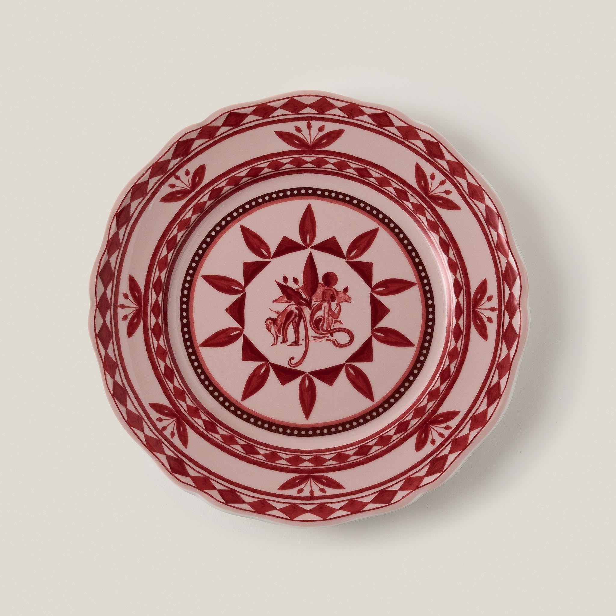 Reverie des pins dining plate Carmin