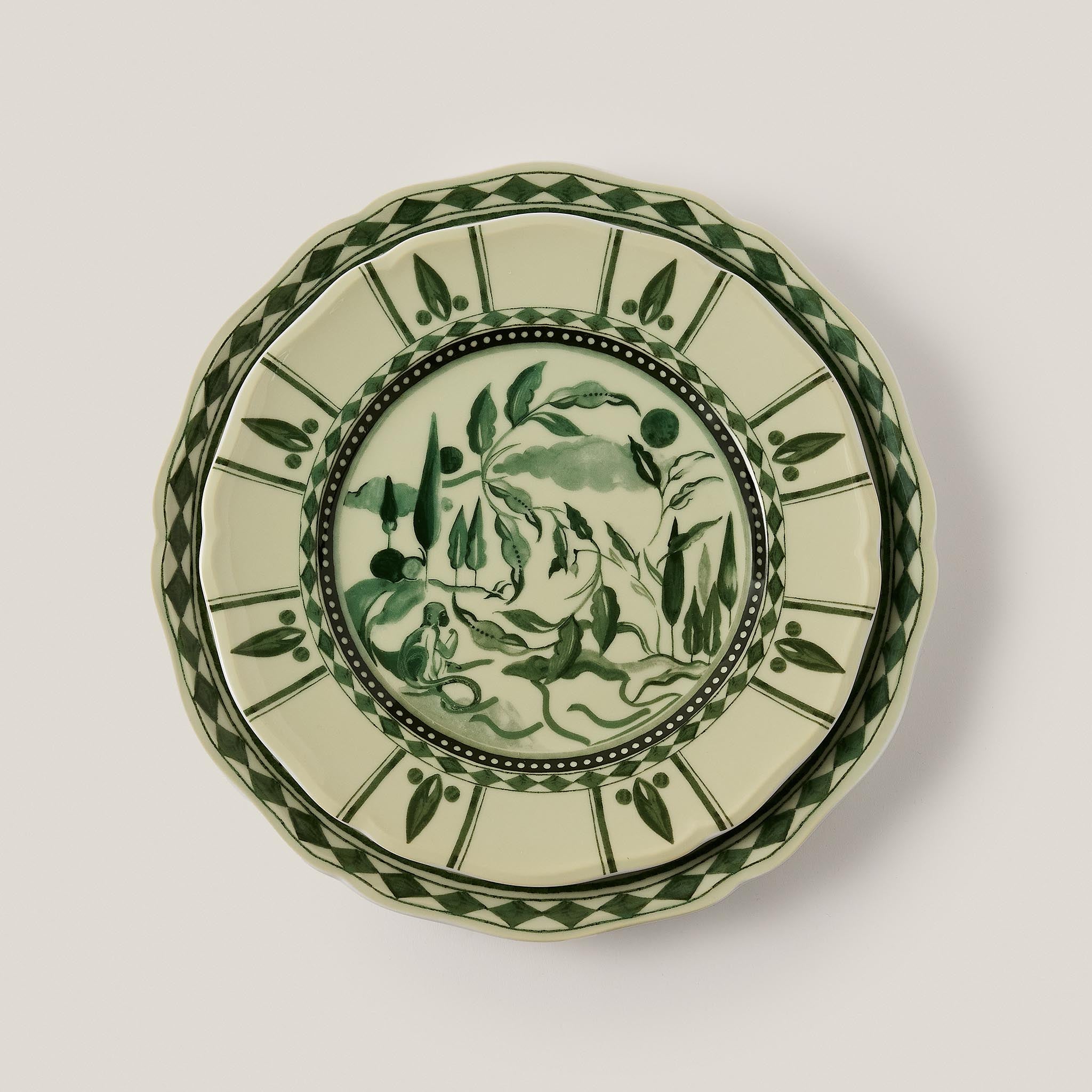 Reverie des pins dessert plate Amande