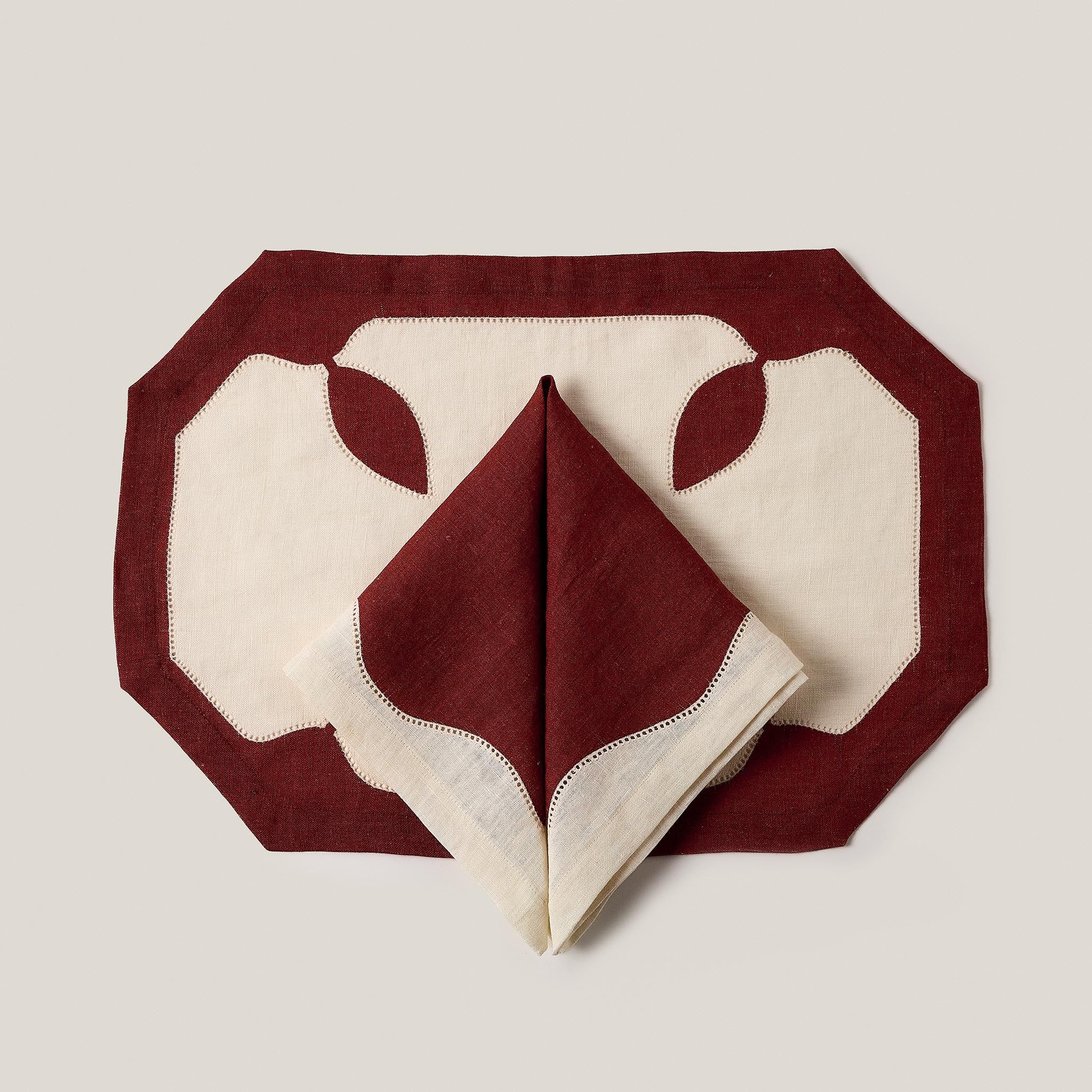 Les arbres placemat carmin
