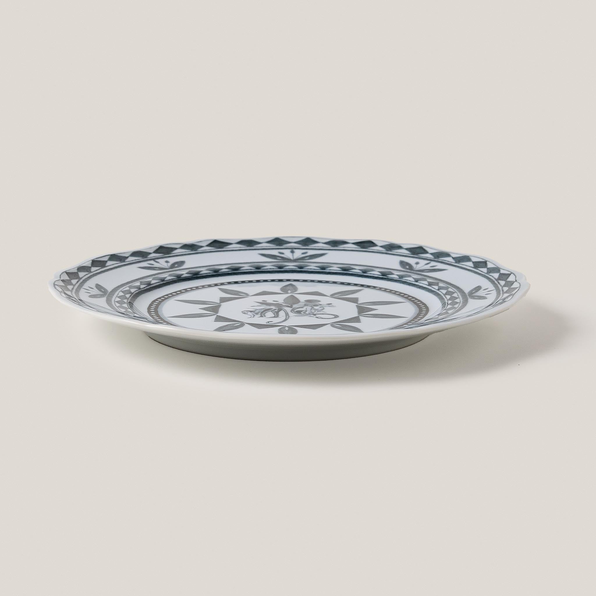 Reverie des pins dining plate Celeste