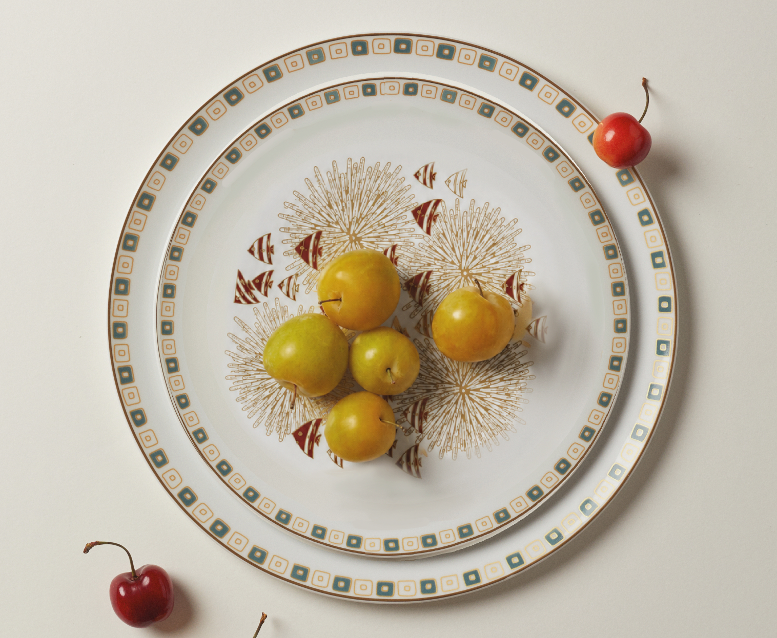 SOUS LES PALMES DINING PLATE